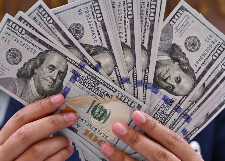 Dolar