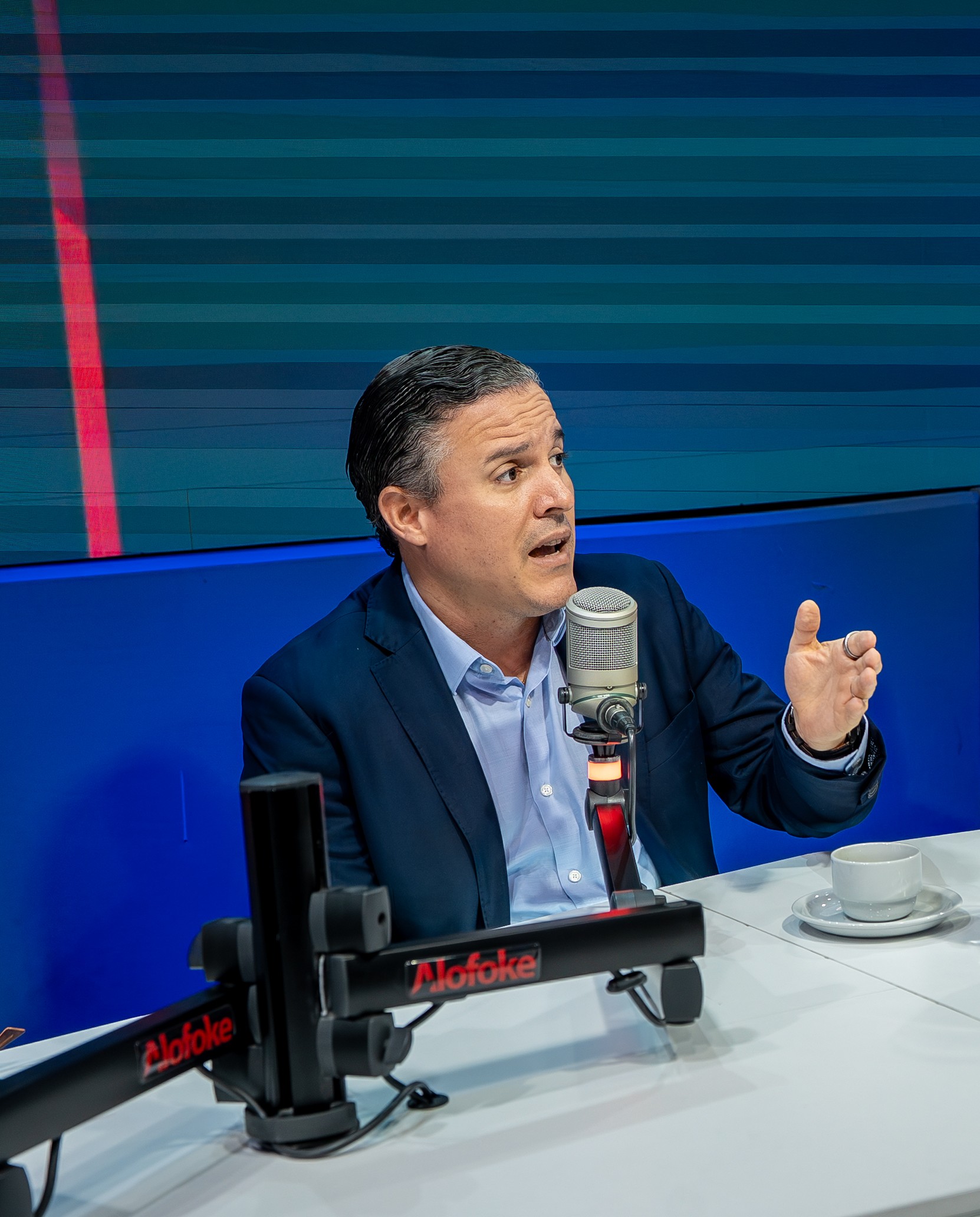ENTREVISTA JLR. DEJECUTIVO