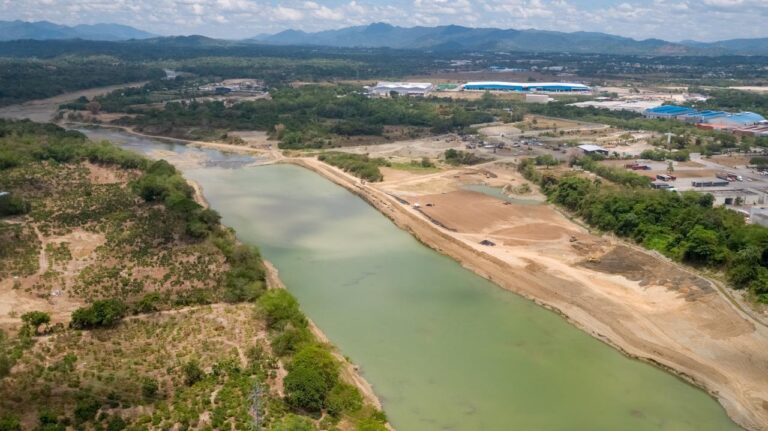 Medio Ambiente avanza en la rehabilitación y recuperación ambiental del río Haina