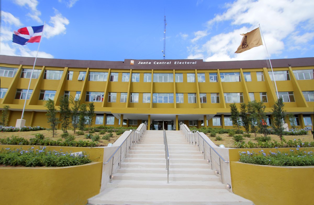 Fachada-JCE-1